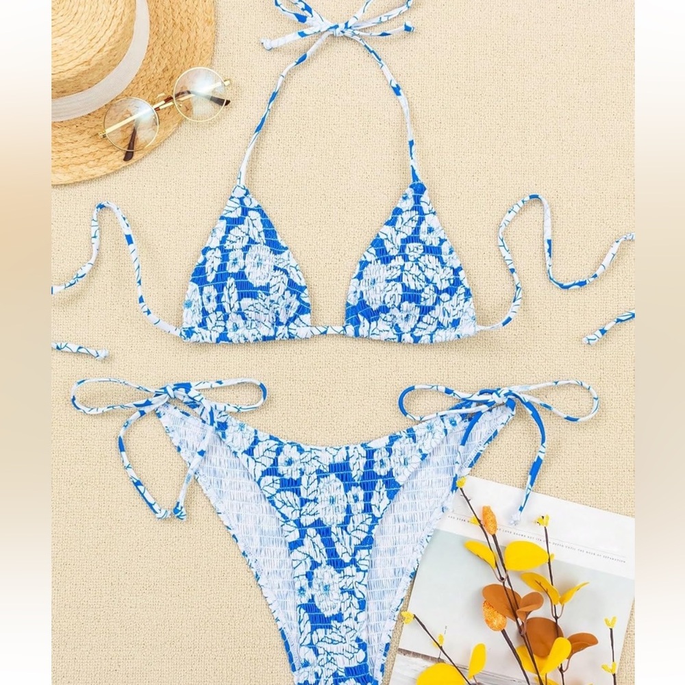 NWT Women's Floral Smocked Halter Triangle Tie Side Bikini Set size large